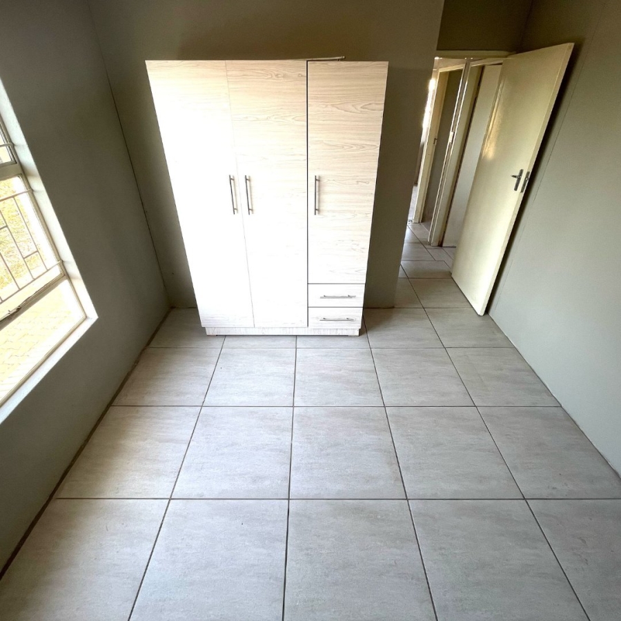 2 Bedroom Property for Sale in Harry Gwala Free State